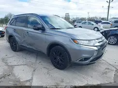 JA4AD3A38JZ020054 2018 MITSUBISHI OUTLANDER