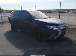 JA4AD3A38JZ048050 2018 MITSUBISHI OUTLANDER