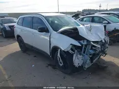 JA4AD3A38JZ051403 2018 MITSUBISHI OUTLANDER