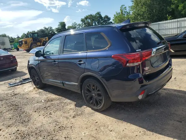 JA4AD3A38JZ054124 2018 MITSUBISHI OUTLANDER - Image 2