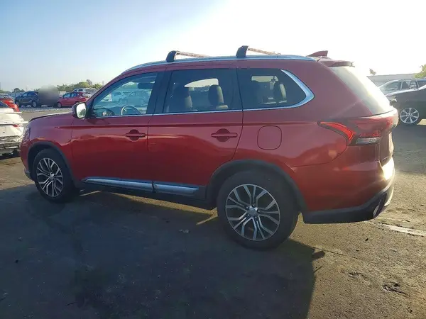 JA4AD3A38JZ066144 2018 MITSUBISHI OUTLANDER - Image 2