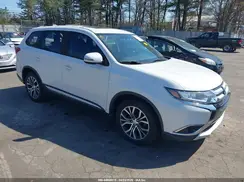 JA4AD3A38JZ068170 2018 MITSUBISHI OUTLANDER