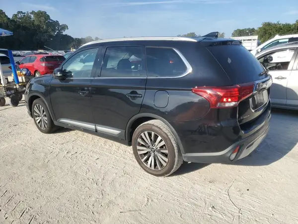 JA4AD3A38KJ001245 2019 MITSUBISHI OUTLANDER - Image 2