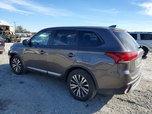 JA4AD3A38KZ007161 2019 MITSUBISHI OUTLANDER - Image 2