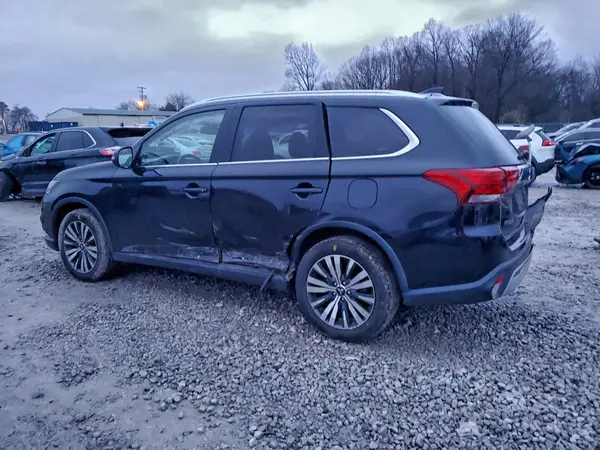 JA4AD3A38KZ020119 2019 MITSUBISHI OUTLANDER - Image 2