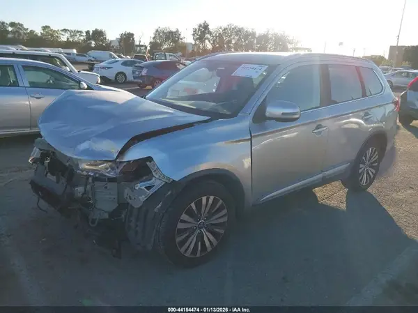 JA4AD3A38KZ024669 2019 MITSUBISHI OUTLANDER - Image 2