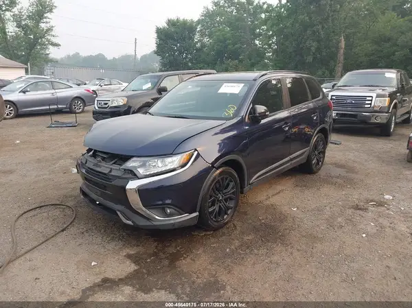 JA4AD3A38KZ025093 2019 MITSUBISHI OUTLANDER - Image 2