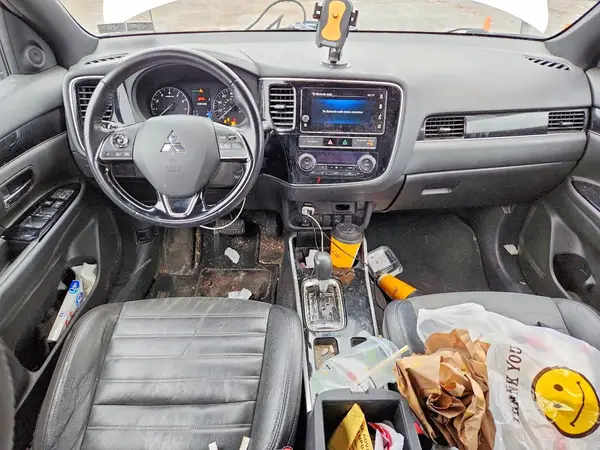 JA4AD3A38KZ025126 2019 MITSUBISHI OUTLANDER - Image 8