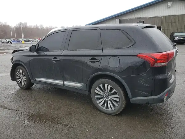 JA4AD3A38KZ028835 2019 MITSUBISHI OUTLANDER - Image 2
