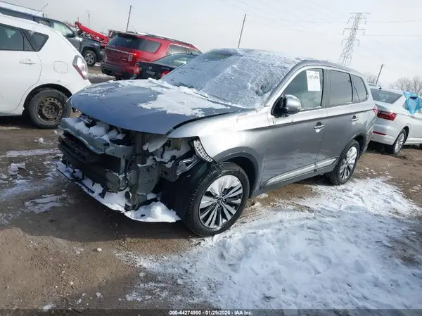 JA4AD3A38KZ030648 2019 MITSUBISHI OUTLANDER - Image 2