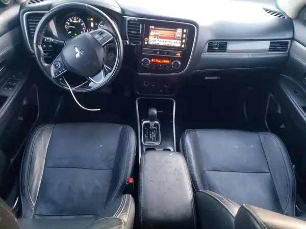 JA4AD3A38KZ036496 2019 MITSUBISHI OUTLANDER - Image 8
