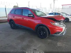 JA4AD3A38KZ039852 2019 MITSUBISHI OUTLANDER