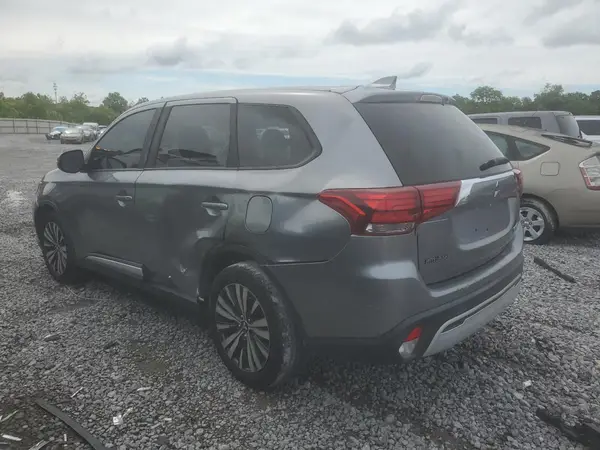 JA4AD3A38KZ042606 2019 MITSUBISHI OUTLANDER - Image 2