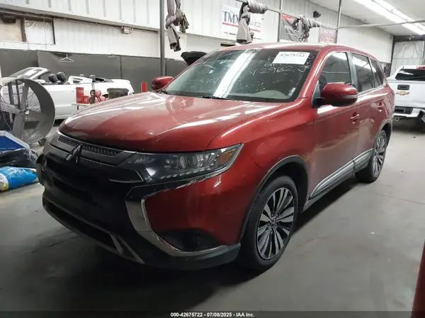 JA4AD3A38KZ042962 2019 MITSUBISHI OUTLANDER - Image 2