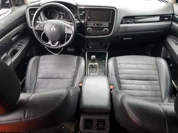 JA4AD3A38KZ045263 2019 MITSUBISHI OUTLANDER - Image 8