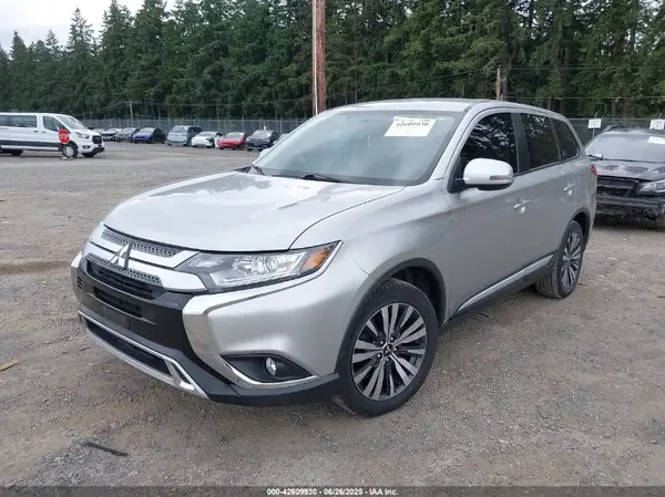 JA4AD3A38KZ046672 2019 MITSUBISHI OUTLANDER - Image 2