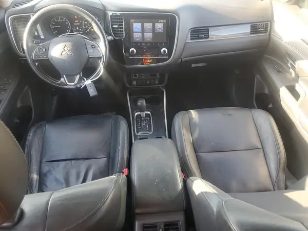 JA4AD3A38LZ016072 2020 MITSUBISHI OUTLANDER - Image 8