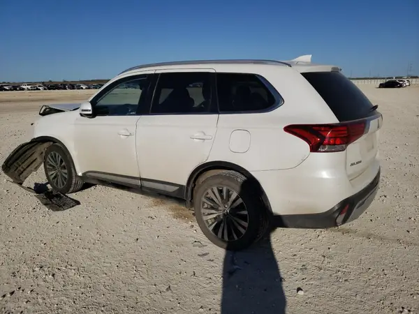 JA4AD3A38LZ021238 2020 MITSUBISHI OUTLANDER - Image 2
