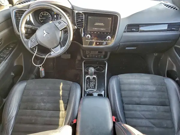 JA4AD3A38LZ023717 2020 MITSUBISHI OUTLANDER - Image 8