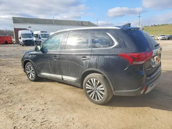 JA4AD3A38LZ028349 2020 MITSUBISHI OUTLANDER - Image 2