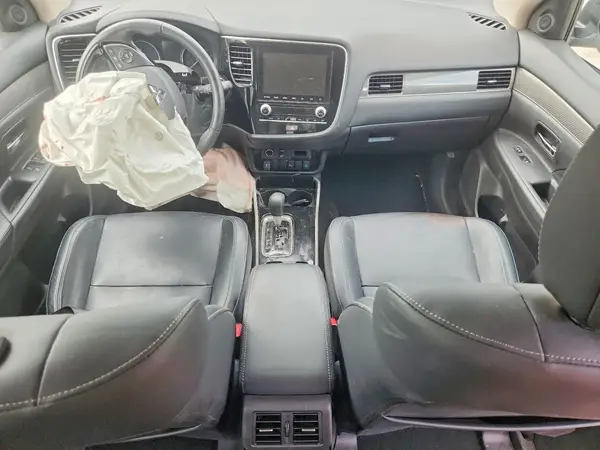 JA4AD3A38LZ032255 2020 MITSUBISHI OUTLANDER - Image 8