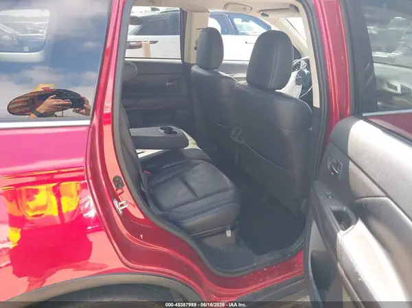 JA4AD3A38LZ041103 2020 MITSUBISHI OUTLANDER - Image 8