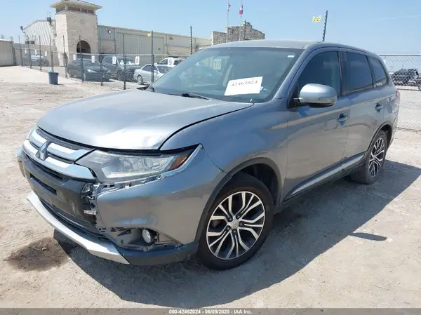 JA4AD3A39GZ001294 2016 MITSUBISHI OUTLANDER - Image 2