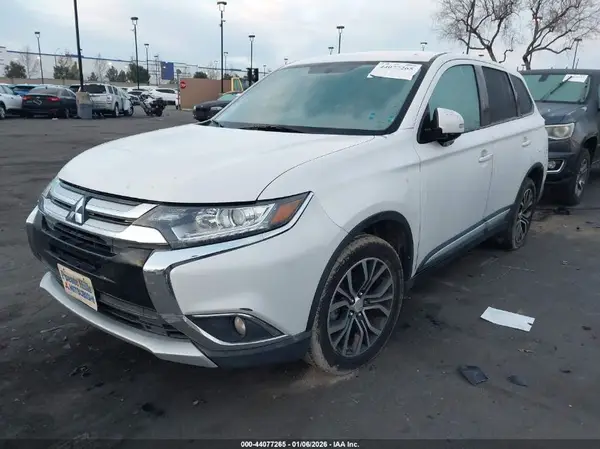 JA4AD3A39GZ011114 2016 MITSUBISHI OUTLANDER - Image 2