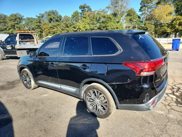 JA4AD3A39GZ016796 2016 MITSUBISHI OUTLANDER - Image 2