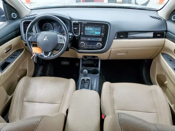 JA4AD3A39GZ021951 2016 MITSUBISHI OUTLANDER - Image 8