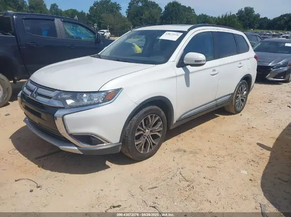 JA4AD3A39GZ024767 2016 MITSUBISHI OUTLANDER - Image 2