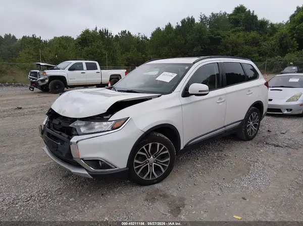 JA4AD3A39GZ026499 2016 MITSUBISHI OUTLANDER - Image 2