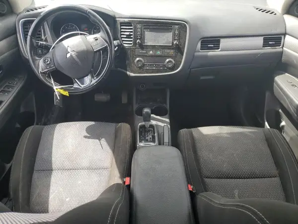 JA4AD3A39GZ034845 2016 MITSUBISHI OUTLANDER - Image 8