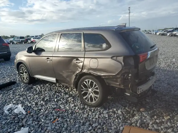 JA4AD3A39HZ005783 2017 MITSUBISHI OUTLANDER - Image 2