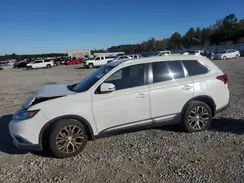 JA4AD3A39HZ011664 2017 MITSUBISHI OUTLANDER