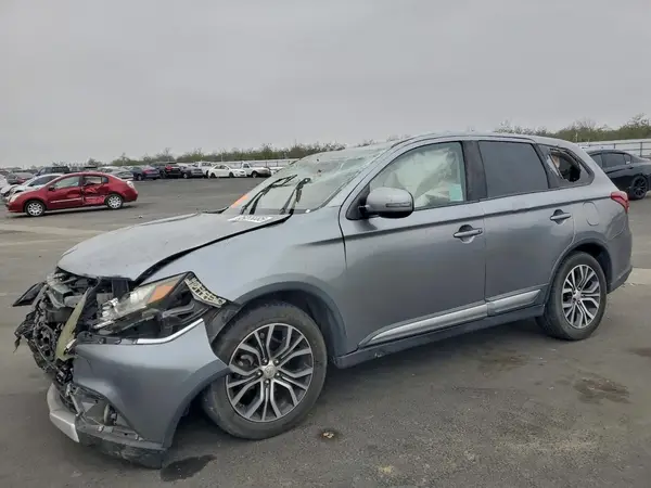 JA4AD3A39HZ044339 2017 MITSUBISHI OUTLANDER - Image 1