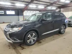 JA4AD3A39HZ053218 2017 MITSUBISHI OUTLANDER