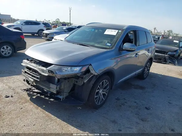 JA4AD3A39HZ053817 2017 MITSUBISHI OUTLANDER - Image 2