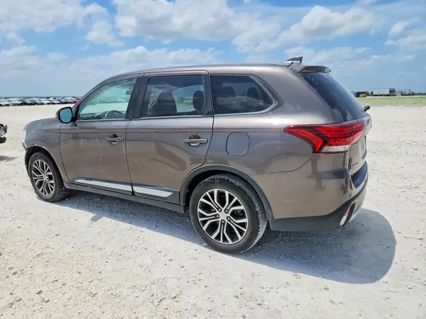 JA4AD3A39HZ062260 2017 MITSUBISHI OUTLANDER - Image 2
