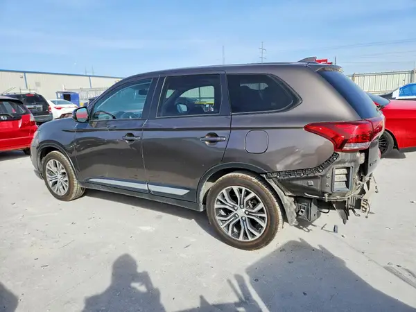 JA4AD3A39HZ068091 2017 MITSUBISHI OUTLANDER - Image 2