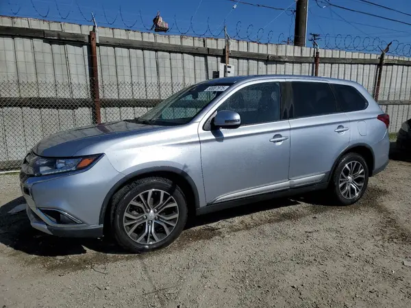 JA4AD3A39HZ070648 2017 MITSUBISHI OUTLANDER - Image 1