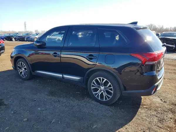 JA4AD3A39HZ070830 2017 MITSUBISHI OUTLANDER - Image 2