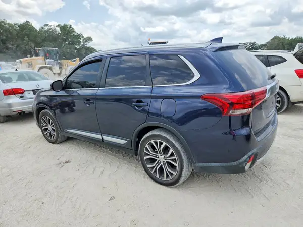 JA4AD3A39JJ001544 2018 MITSUBISHI OUTLANDER - Image 2