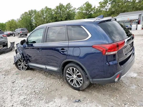 JA4AD3A39JZ008270 2018 MITSUBISHI OUTLANDER - Image 2