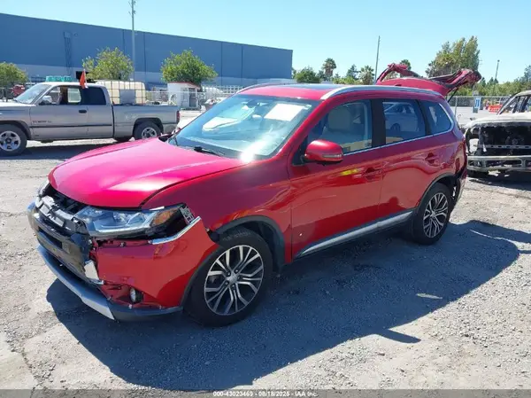 JA4AD3A39JZ009838 2018 MITSUBISHI OUTLANDER - Image 2