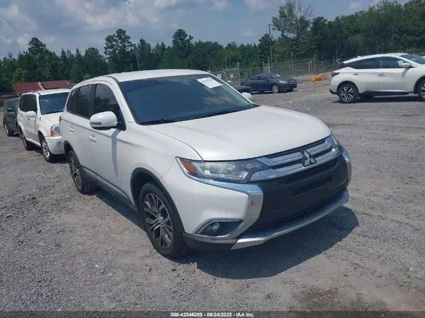JA4AD3A39JZ035517 2018 MITSUBISHI OUTLANDER - Image 1
