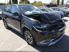 JA4AD3A39JZ042497 2018 MITSUBISHI OUTLANDER