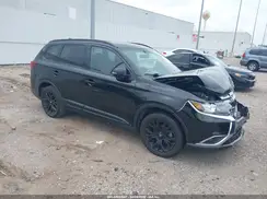 JA4AD3A39JZ046887 2018 MITSUBISHI OUTLANDER