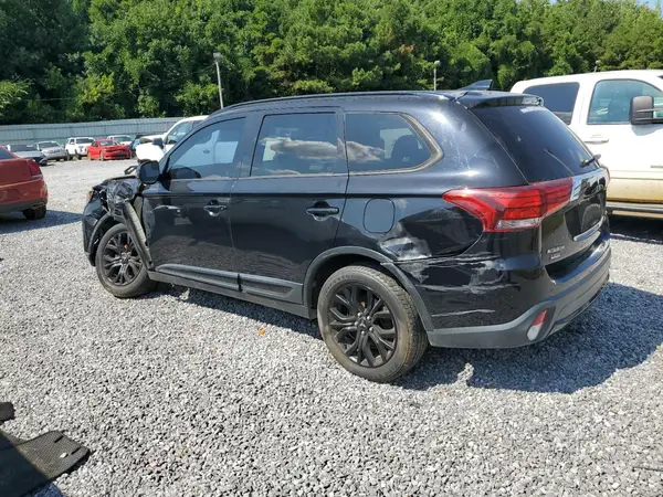 JA4AD3A39JZ060143 2018 MITSUBISHI OUTLANDER - Image 2