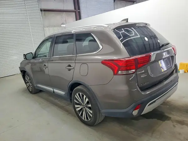 JA4AD3A39KZ025653 2019 MITSUBISHI OUTLANDER - Image 2